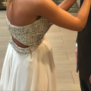 Gorgeous White Prom Dress size 8